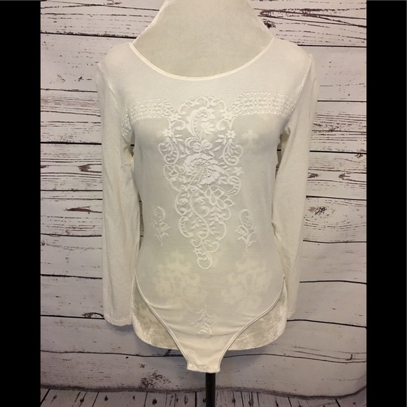 White Mesh Patterned Bodysuit - Picture 4 of 11